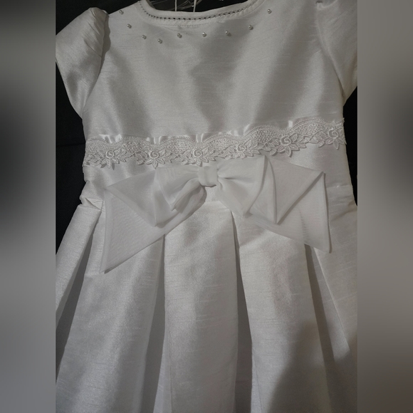 First comunion Dress - Picture 3 of 3